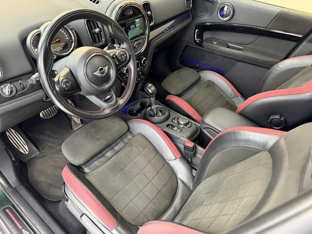 Mini COUNTRYMAN 2.0 Cooper S Chili, 192Pk, 2019, 1ste eigenaar, JCW stoelen, Panoramadak, Climate control, Trekhaak afneembaar, Navigatie, Stoelverwarming, Elektrische achterklep