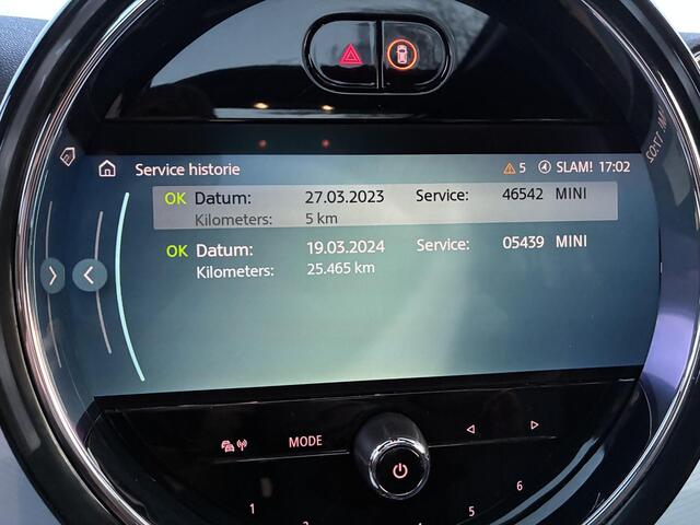 Mini COUNTRYMAN 1.5 Cooper S E ALL4 MINI Yours PHEV / Lederen Bekleding / Schuif-en Kantel Dak / Elektrische Stoelen / Harman Kardon Premium Audio / Elektrische Achterklep / Adaptieve Cruise Control / Head Up Display / Achteruitrijcamera / Apple Carplay & Android Auto / 