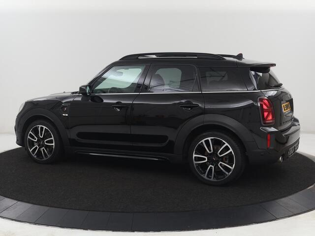 Mini COUNTRYMAN 2.0 Cooper S Hammersmith | Panoramadak | Carplay | Camera | Harmon Kardon | Leder | Stoel verwarming | Elektrische kofferbak | Digital cockpit | Keyless | Cruise control | Climate control