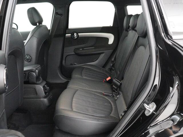 Mini COUNTRYMAN 2.0 Cooper S Hammersmith | Panoramadak | Carplay | Camera | Harmon Kardon | Leder | Stoel verwarming | Elektrische kofferbak | Digital cockpit | Keyless | Cruise control | Climate control