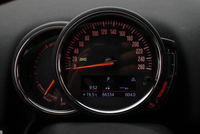 Mini COUNTRYMAN 1.5 Cooper S E ALL4 Plug-in Hybrid JCW-Pakket, Climate, Stoelverwarming, LED, Cruise, Navigatie, 17"