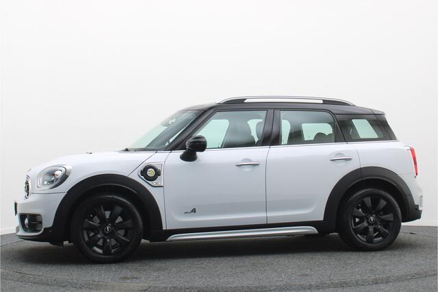 Mini COUNTRYMAN 1.5 Cooper S E ALL4 Plug-in Hybrid JCW-Pakket, Climate, Stoelverwarming, LED, Cruise, Navigatie, 17"