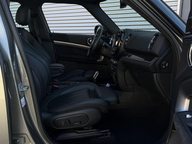 Mini COUNTRYMAN 2.0 John Cooper Works ALL4 JCW Pack I Aut. I 306 PK I Leder I Pano.dak I Carplay I ACC
