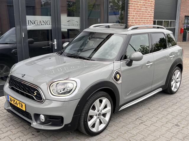 Mini COUNTRYMAN 1.5 Cooper S E ALL4 Chili PANO / LED / KEYLESS