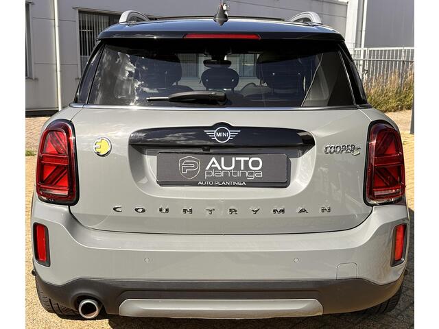 Mini COUNTRYMAN Cooper S E ALL4 AT | FACELIFT | 1e Eigenaar | Dealeronderhouden | Virtual Cockpit | PANO | Stoelverwarming | Navigatie | Carplay | Elektrische Achterklep | Achteruitrijcamera | Parkeersensoren |