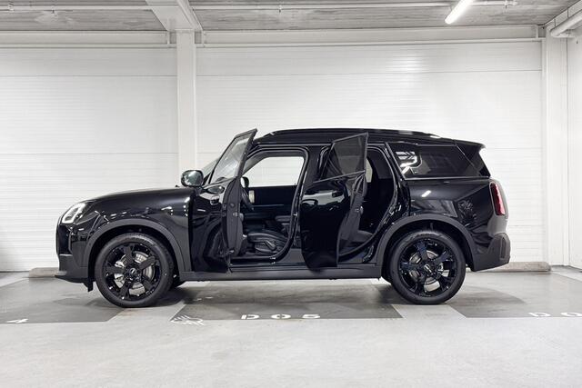 Mini COUNTRYMAN C | Trekhaak | 19" LM John Cooper Works Runway Spoke black
