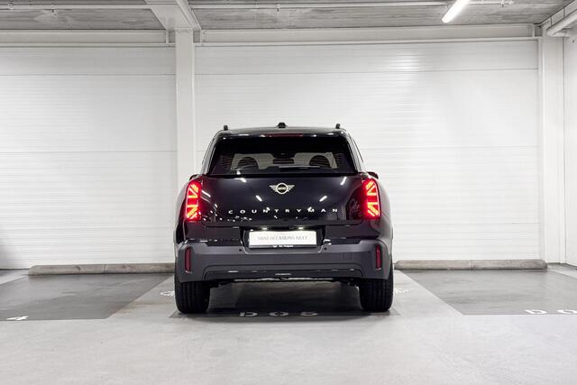 Mini COUNTRYMAN C | Trekhaak | 19" LM John Cooper Works Runway Spoke black