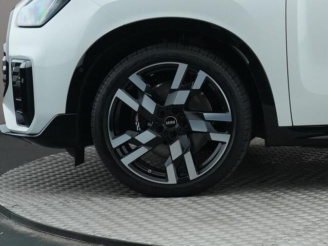 Mini COUNTRYMAN E John Cooper Works 66.5 kWh | Pakket XL | Elektrisch verstelbare stoelen | Trekhaak | Panoramadak | Comfort Access |