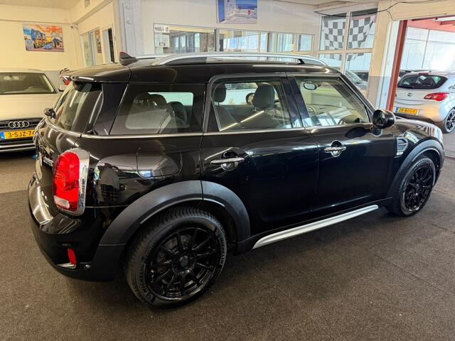 Mini COUNTRYMAN 1.5 Cooper*Navigatie*Velgen*Parkeersen.*