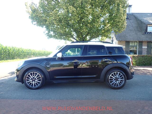 Mini COUNTRYMAN 1.5 Cooper JCW-PACK / HARMON&KARDON / CARPLAY / SPORTSTOEL /