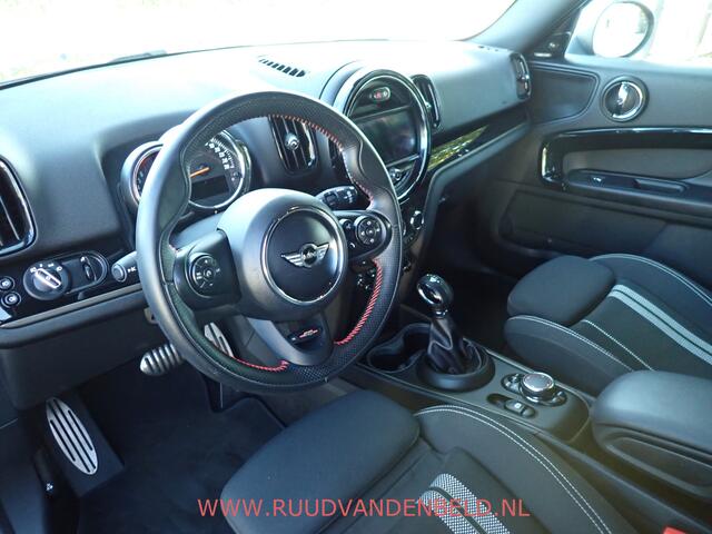 Mini COUNTRYMAN 1.5 Cooper JCW-PACK / HARMON&KARDON / CARPLAY / SPORTSTOEL /