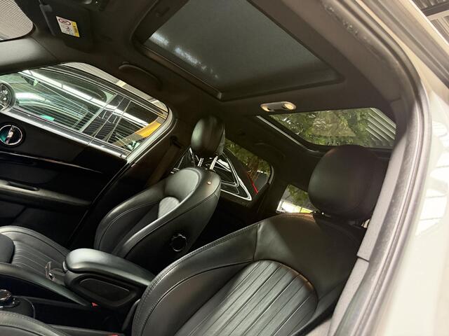 Mini COUNTRYMAN 1.5 Cooper S E ALL4 Chili | Pano | Camera | JCW Velgen | Leder |