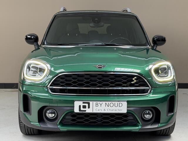 Mini COUNTRYMAN 1.5 Cooper S E ALL4 Chili, 220Pk, 2020, 2de eigenaar, Apple caprlay, Facelift, Climate control, Cruise control, Parkeersensoren, Camera, Navigatie, Stoelverwarming, Dealer onderhouden,