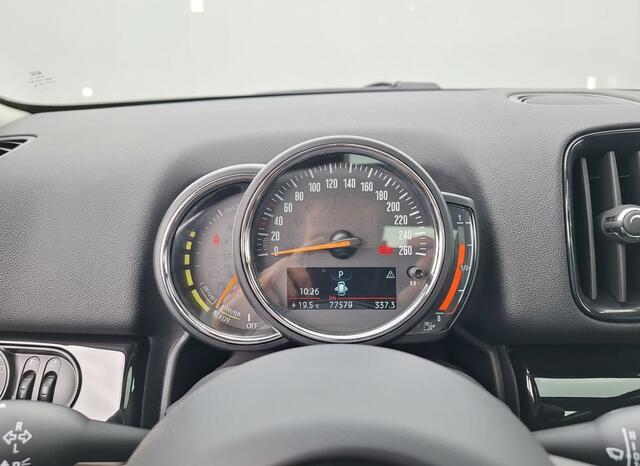 Mini COUNTRYMAN 1.5 Cooper S E ALL4 Salt John Cooper Works | Panoramadak | Stoelverwarming | Cruise Control | Apple Carplay | Navigatie | Parkeersensoren | Climate Control | Leer | Mini Driving Modes |