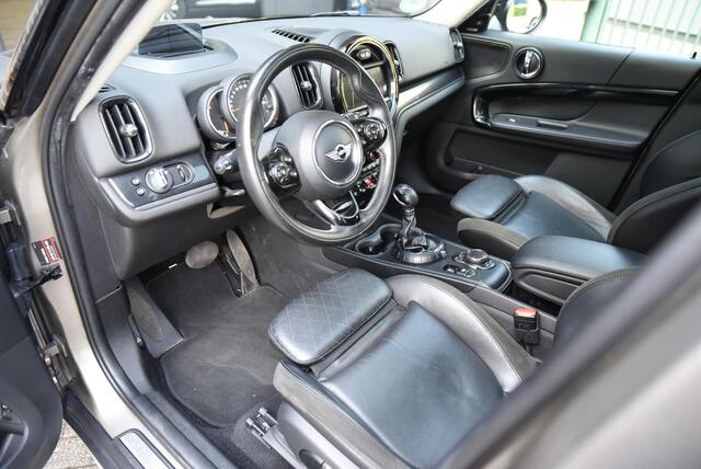 Mini COUNTRYMAN 2.0 Cooper S ALL4 Chili HUD PANO ACC