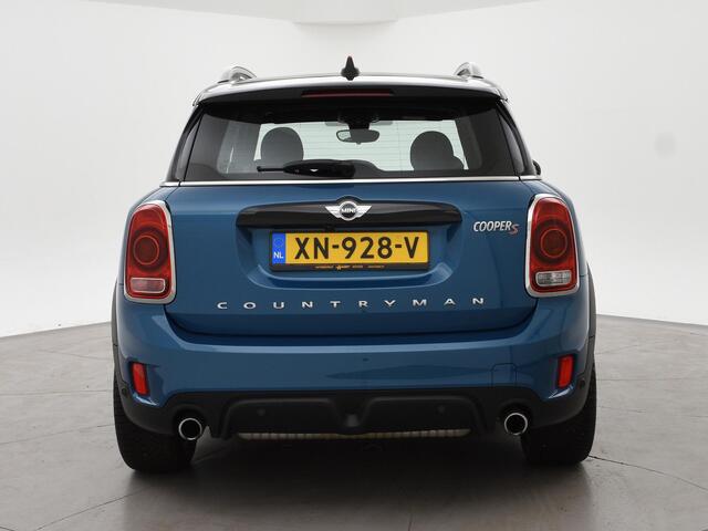 Mini COUNTRYMAN 2.0 COOPER S 192 PK ALL4 JCW + ADAPTIVE CRUISE | PANORAMA | HEAD-UP | HK | CAMERA | STOELVERW. | KEYLESS