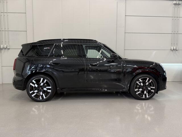 Mini COUNTRYMAN 1.5 C JCW XL PANO/EL.TREKHAAK/JCW-LEER+MASSAGE/20"JCW/H&K/HEAD-UP/ADAPTIVE-ONDERSTEL/360CAMERA/ACC/KEYLESS/CARPLAY/MEMORY/BLACK-PACK/FABRIEKS-GARANTIE T/M 03-2028/BTW-AUTO