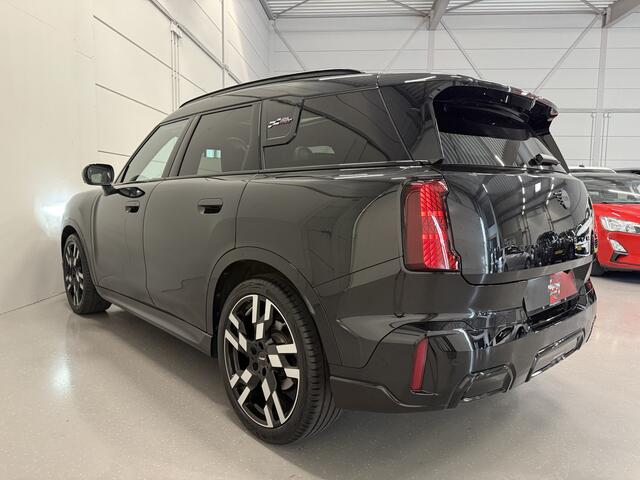 Mini COUNTRYMAN 1.5 C JCW XL PANO/EL.TREKHAAK/JCW-LEER+MASSAGE/20"JCW/H&K/HEAD-UP/ADAPTIVE-ONDERSTEL/360CAMERA/ACC/KEYLESS/CARPLAY/MEMORY/BLACK-PACK/FABRIEKS-GARANTIE T/M 03-2028/BTW-AUTO