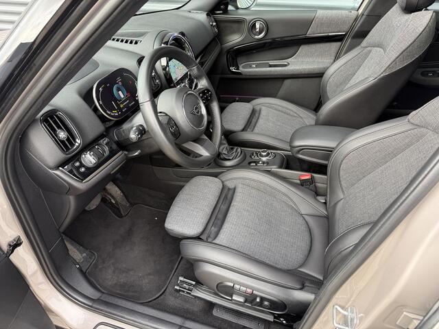 Mini COUNTRYMAN 1.5 Cooper SE ALL4 Pano/H&K/Camera/Elec stoelen