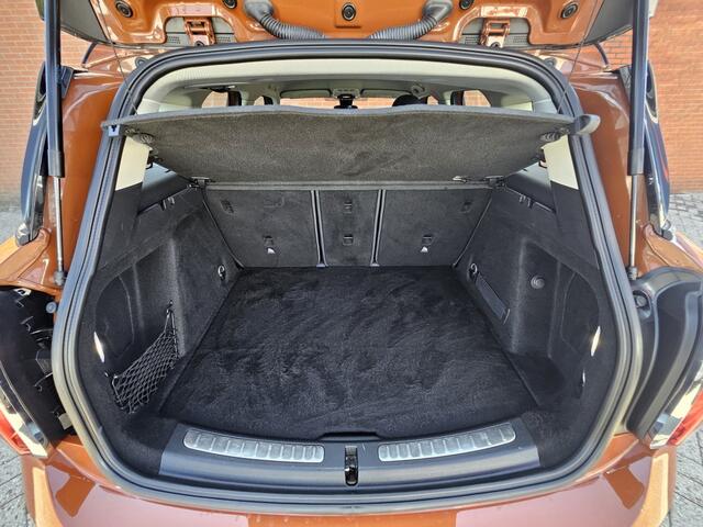 Mini COUNTRYMAN 1.5 Cooper Dutch Made Edition Automaat Navigatie