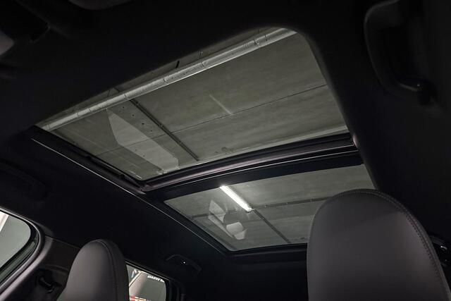 Mini COUNTRYMAN E John Cooper Works | Pakket S | Panoramadak | Comfort Access | Stuurwielverwarming |