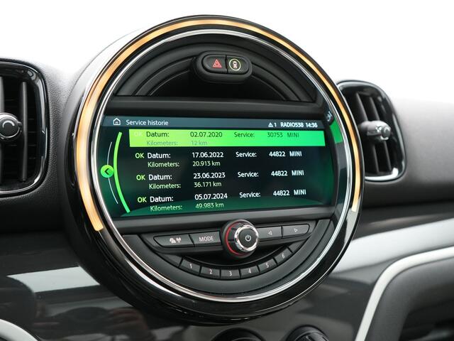 Mini COUNTRYMAN 1.5 Cooper S E ALL4 Chili PHEV 220pk Dealer O.H. | Panodak | Head Up | Adaptive Cruise | Camera | Lederen Sportstoelen Verwarmd | Keyless | Sfeerverlichting | Apple Carplay | Plug In Hybrid |