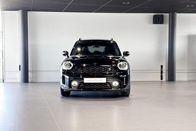 Mini COUNTRYMAN 1.5 Cooper S E ALL4 | Glazen Panoramadak | Comfort Access | Stoelverwarming | Achteruitrijcamera |