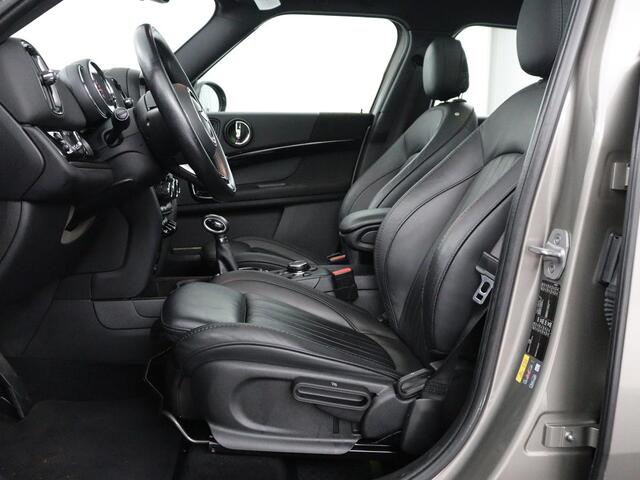 Mini COUNTRYMAN 1.5 Cooper S E ALL4 | 83,4% | Panoramadak | Leder | Stoelverwarming | Adaptive cruise | Head-up | Camera | Park assist | Sfeerverlichting | Plug-in
