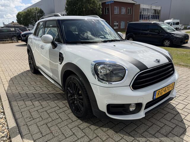 Mini COUNTRYMAN 1.5 One Groot onderhoud gehad