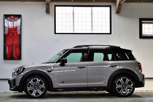 Mini COUNTRYMAN 1.5 Cooper S E ALL4 Classic | Panoramadak | Leder | Memory | Harman Kardon | Camera | Adapt. cruise | NL auto |