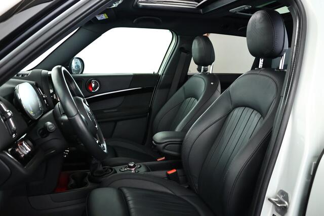 Mini COUNTRYMAN 1.5 Cooper S E ALL4 John Cooper Works / Opendak / HK / Memory / Pilot assist / HUD