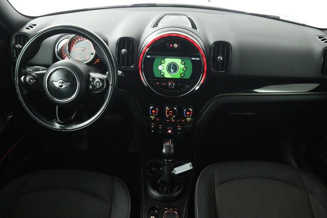 Mini COUNTRYMAN 1.5 Cooper Salt (STOELVERWARMING, NAVIGATIE, CRUISE CONTROL, PARKEERSENSOREN)