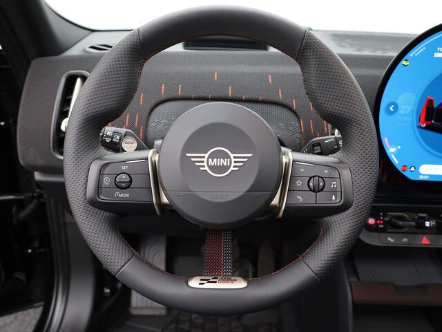 Mini COUNTRYMAN E John Cooper Works L 66.5 kWh | JCW | PANO | Trekhaak Elek. | Harman Kardon | Camera | Prijs Rijklaar!!