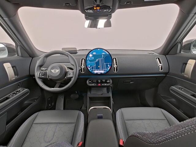 Mini COUNTRYMAN SE ALL4 Classic Trim | Pakket M