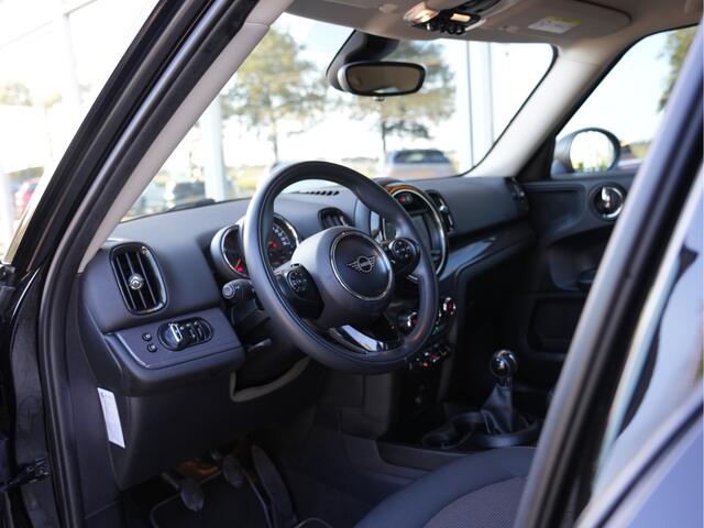 Mini COUNTRYMAN 1.5 One Business Edition | Bluetooth | Parkeersensoren |