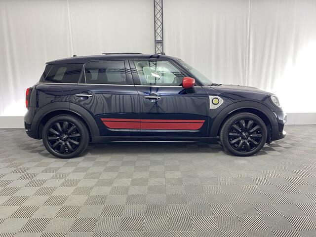 Mini COUNTRYMAN 1.5 Cooper S E ALL4 Chili | Apple carplay | Navi | Panodak | Leer | Sportstoelen | Camera | Elektr. klep