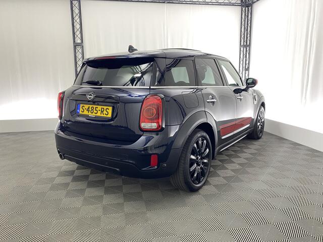 Mini COUNTRYMAN 1.5 Cooper S E ALL4 Chili | Apple carplay | Navi | Panodak | Leer | Sportstoelen | Camera | Elektr. klep