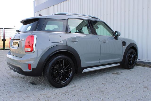 Mini COUNTRYMAN Mini 1.5 Cooper Dutch Made Edition | Incl. 12 maanden garantie | 100% dealer onderhouden | Cruise control | Climate control | Navigatie | Bluetooth | Apple carplay |