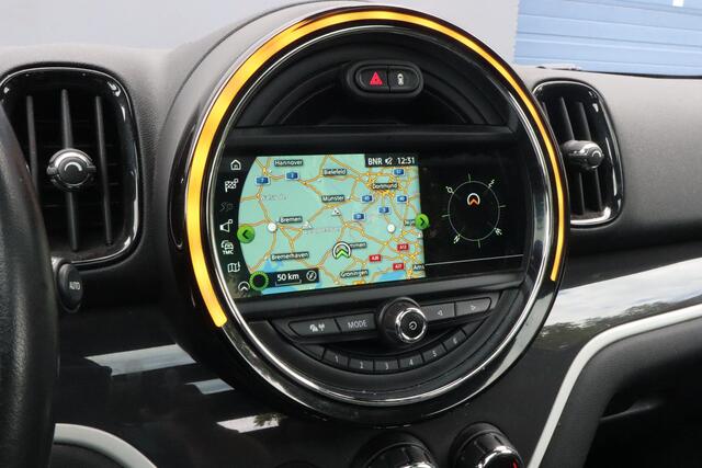 Mini COUNTRYMAN 2.0 Cooper S ALL4 Chili | NL auto / 2e Eigenaar | Automaat | Panoramadak | Serious Business-pakket | Wired