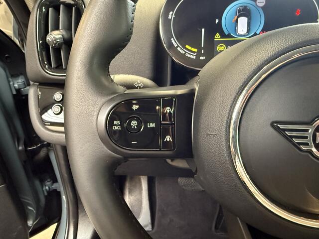 Mini COUNTRYMAN 2.0 Cooper SE ALL4 Camera/Apple