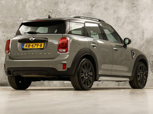 Mini COUNTRYMAN 1.5 Cooper Chili (NAVIGATIE, CLIMATE, LEDER, PARKEERSENSOREN, SPORTSTOELEN, CRUISE, NIEUWE APK, NIEUWSTAAT)