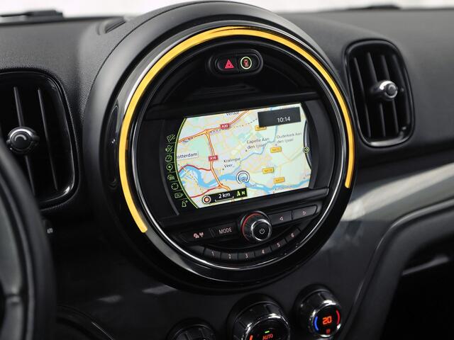 Mini COUNTRYMAN 1.5 Cooper Chili (NAVIGATIE, CLIMATE, LEDER, PARKEERSENSOREN, SPORTSTOELEN, CRUISE, NIEUWE APK, NIEUWSTAAT)