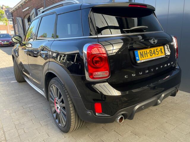 Mini COUNTRYMAN 2.0 Cooper SD ALL4 Chili Works edit. Head-up