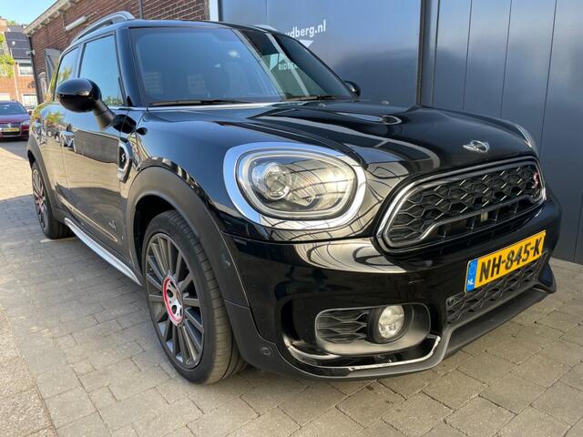Mini COUNTRYMAN 2.0 Cooper SD ALL4 Chili Works edit. Head-up