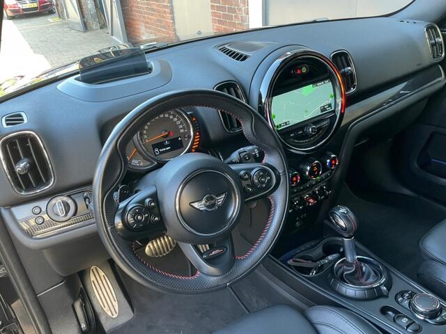 Mini COUNTRYMAN 2.0 Cooper SD ALL4 Chili Works edit. Head-up