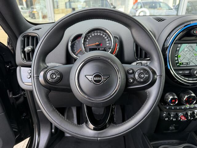 Mini COUNTRYMAN 1.5 One Chili Pano/Leder/Apple/LED