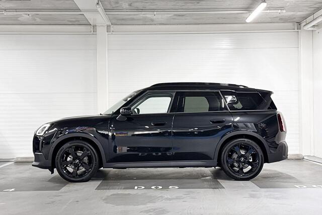 Mini COUNTRYMAN E Favoured | Pakket M plus | Panoramadak | Stuurwielverwarming |