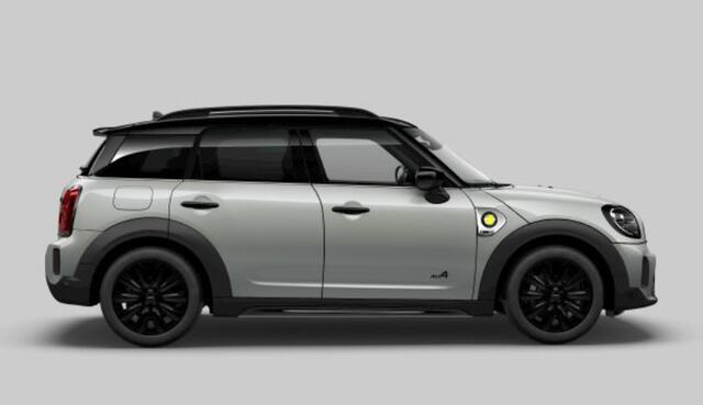 Mini COUNTRYMAN Cooper S E ALL4 Active Cruise Control - Elektrisch verwarmbare/verstelbare stoelen - Comfort acces - Getinte Ruiten - Driving Assistant - Elektrisch inklapbare buitenspiegels -