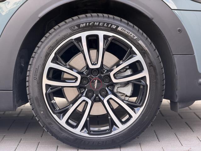 Mini COUNTRYMAN 1.5 Cooper SE Hybrid ALL4 | JCW | Panorama | Chesterfield | H&K | Memory | Head Up | Camera | 19" | SoH 96%