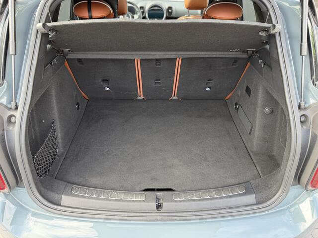 Mini COUNTRYMAN 1.5 Cooper SE Hybrid ALL4 | JCW | Panorama | Chesterfield | H&K | Memory | Head Up | Camera | 19" | SoH 96%